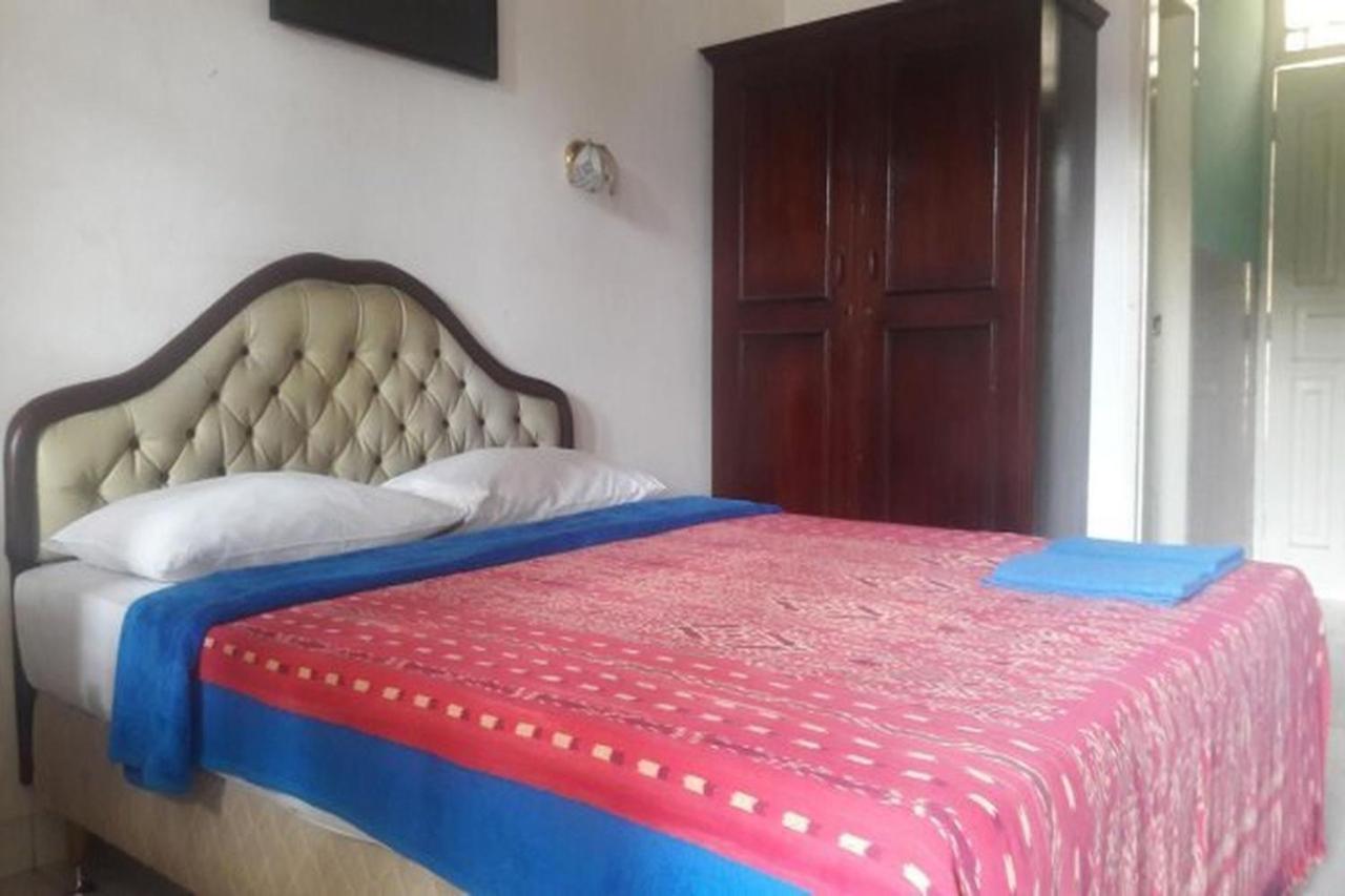Hotel Airlangga Mataram Extérieur photo