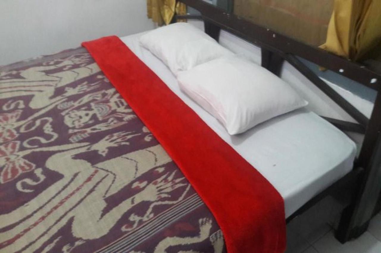 Hotel Airlangga Mataram Extérieur photo
