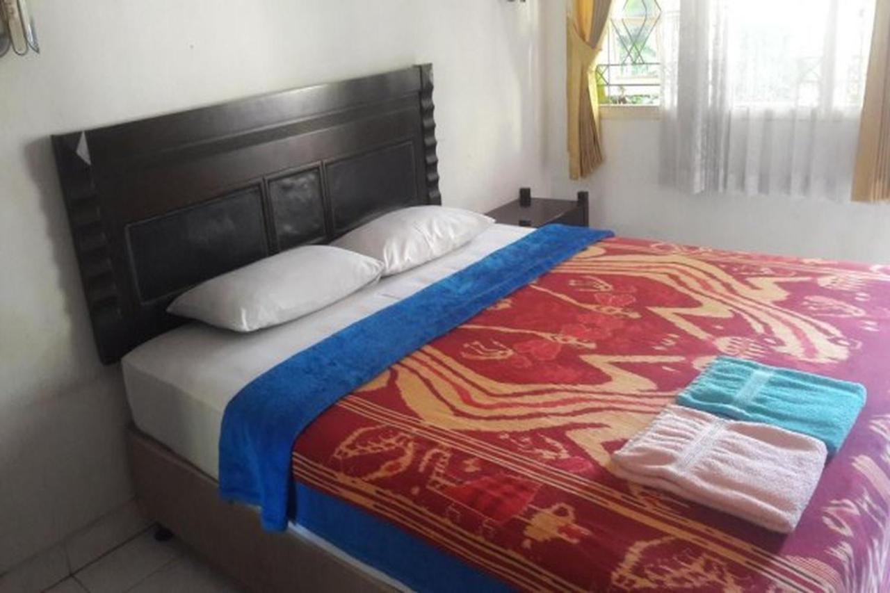 Hotel Airlangga Mataram Extérieur photo